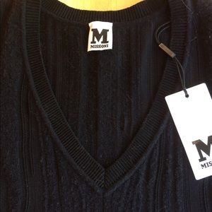 NEW WITH TAGS M Missoni women’s v-neck sweater
